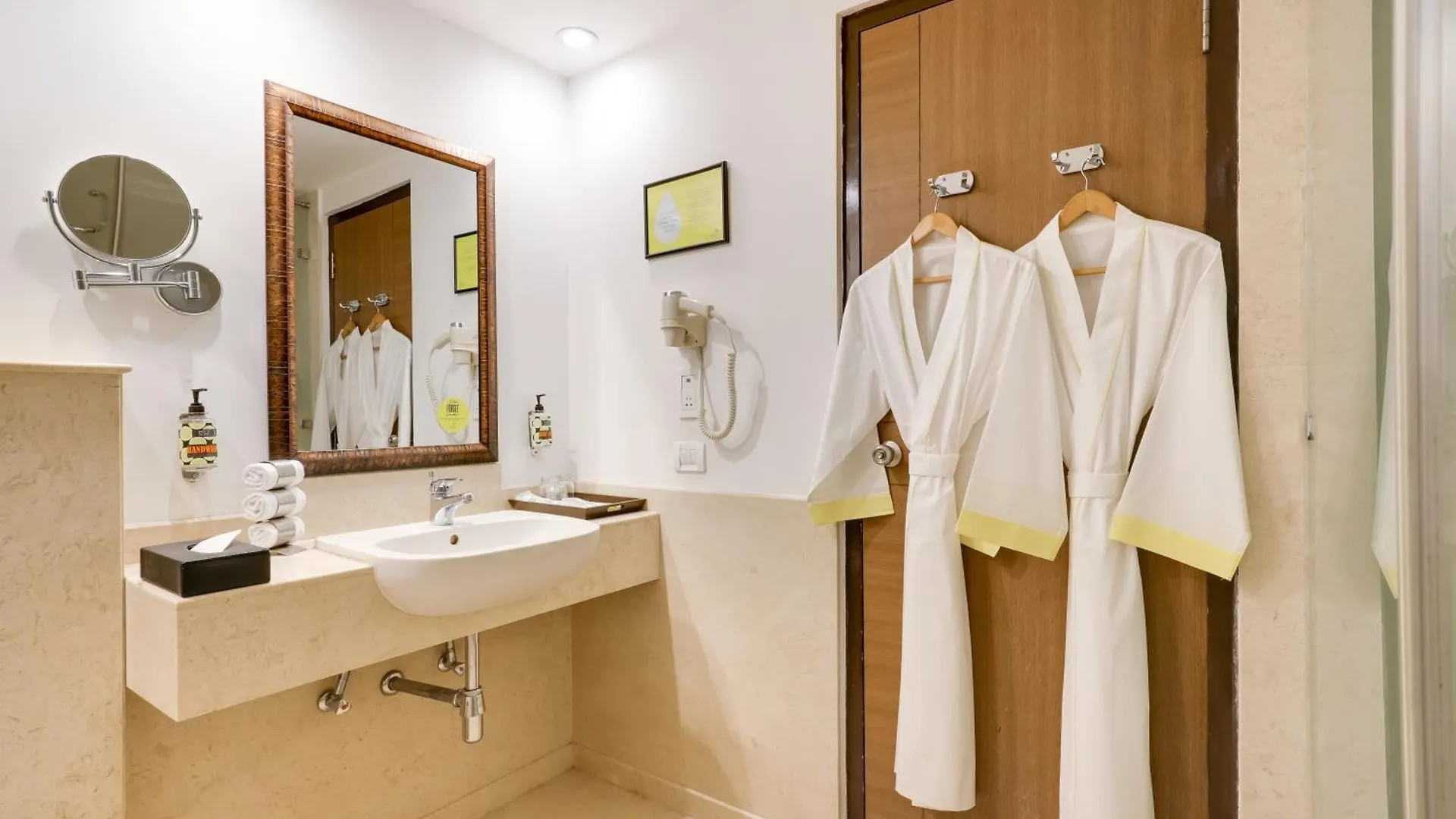 Lemon Tree Premier 1, Gurugram Hotel Gurgaon India